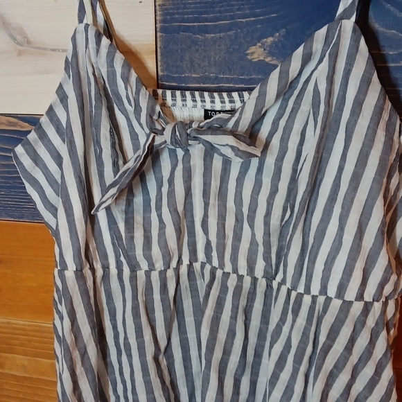 Torrid Top 3 NWT cami tank seersucker - Picture 2 of 7